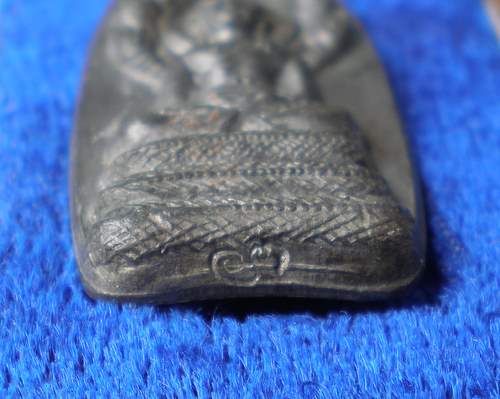 ท่านเจ้าคุณนรรัตนราชมานิต นาคปรกเนื้อชิน