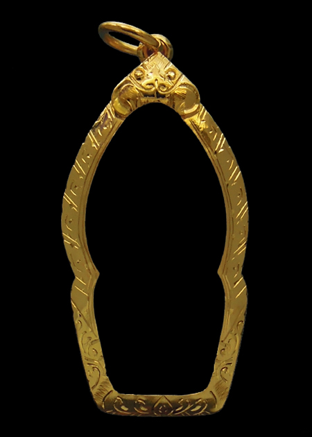 กรอบทอง ยกซุ้ม มือ1ใส่ พระปรกประชาเอวคอด หลวงปู่ทิม วัดละหารไร่ จ.ระยอง 2517 น้ำหนัก2.35กรัม