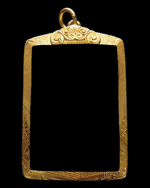 กรอบทอง ยกซุ้ม มือ1ใส่ พระผงนั่งตั่ง หลวงปู่หมุน วัดบ้านจาน จ.ศรีสะเกษ, พระสมเด็จทั่วไป หนัก3.18กรัม