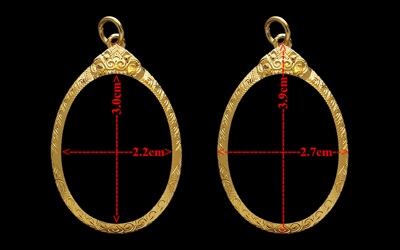 กรอบทอง ยกซุ้ม มือ1ใส่ เหรียญ2517หลวงพ่อคูณ วัดบ้านไร่ จ.นครราชสีมา, เหรียญรุ่น2,4 หลวงปู่ทวด2.15g