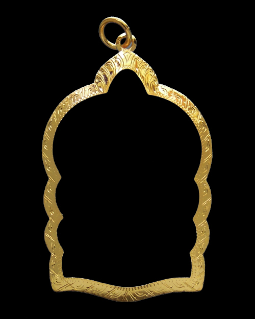 กรอบทองหัวเต่า โชว์หู มือ1ใส่ เหรียญนั่งพานชนะมาร, บ้านคลอง หลวงพ่อคูณ วัดบ้านไร่ จ.นครราชสีมา2.30g