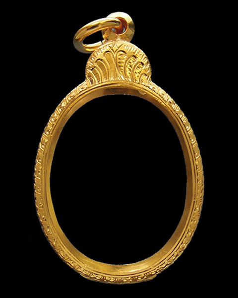 ตลับทองคำ มือ1ใส่ เหรียญรูปไข่ ปรก8รอบ ปรกไตรมาส ห่วงเชื่อม เจริญพร พระเจ้าตาก หลวงปู่ทิม11.49กรัม