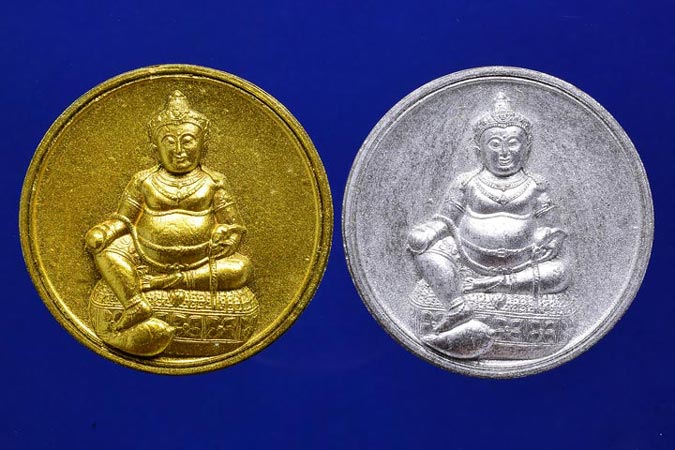 ธนบดีศรีธรรมราช เนื้อว่านดำปัดทอง+เนื้อว่านดำปัดเงิน