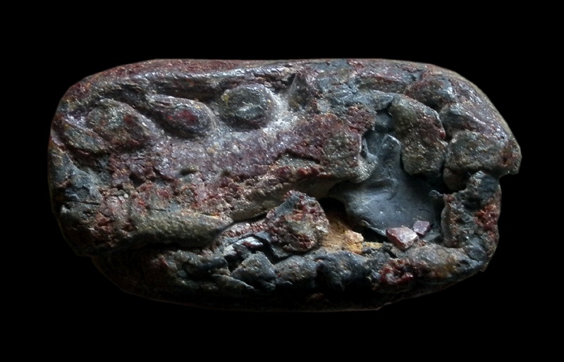 พระกรุวัดเชิงท่า นนทบุรี เนื้อตะกั่ว สนิมแดง ปิดทอง