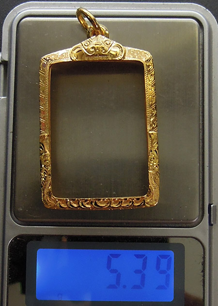 กรอบทอง ยกซุ้มบน+ล่าง มือ1ใส่ พระผงนั่งตั่ง หลวงปู่หมุน วัดบ้านจาน จ.ศรีสะเกษ, พระสมเด็จทั่วไป5.39g