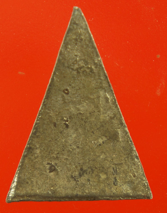 พระนางฐานบัวเม็ด เนื้อชินเงิน กรุวัดราชบูรณะ อยุธยา พร้อมบัตรรับรองเพื่อนบ้าน