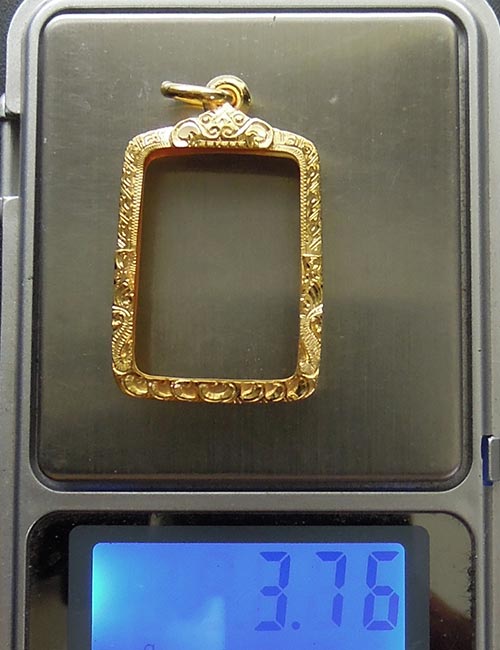 กรอบทอง ยกซุ้มบน+ล่าง มือ1ใส่ พระสมเด็จคะแนนทั่วไป น้ำหนัก3.76กรัม