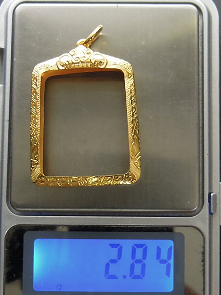 กรอบทองยกซุ้ม มือ1ใส่ พระคำข้าว, คำหมาก หลวงพ่อฤาษีลิงดำ วัดท่าซุง จ.อุทัยธานีน้ำหนัก2.84กรัม