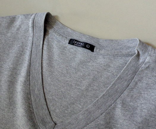 เสื้อยืดคอวี JASPAL ของแท้ แบบ underwear เบอร์ L ผ้าcottonpolyพิเศษเนื้อดี สวมสบายตัว ไม่อับ