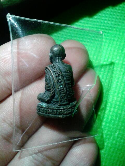 รูปหล่อหลวงพ่อสมชาย วัดเขาสุกิม