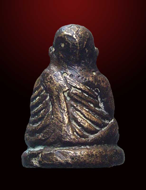 รูปหล่อหลวงพ่อเงิน รุ่นปืนแตก ปี 2528