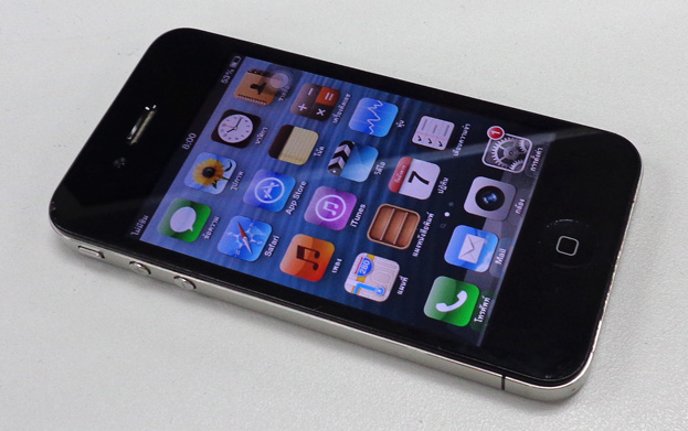 iPhone 4 ของแท้ 16GB Black สวยเทพ พร้อมอุปกรณ์