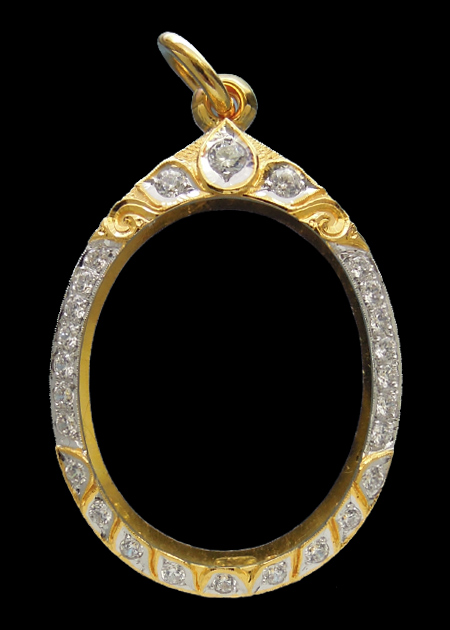 ตลับทองคำฝังเพชรรัสเซีย26เม็ด ยกซุ้มบน+ล่าง มือ1ใส่ เหรียญปรก8รอบ ปรกไตรมาส ห่วงเชื่อม ลป.ทิม18.11g