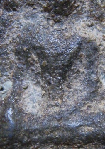 พระนางข้างเม็ด เนื้อชินเงิน จ.สุโขทัย ราคาเบา ๆ