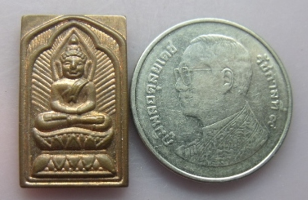 **วัดใจ**หลวงปู่ศุข  พิมพ์ประภามณฑลรัศมี หลังยันต์นะ มหาเศรษฐี รวยเงินล้าน รุ่นศุขสำราญอุดมศักดิ์**