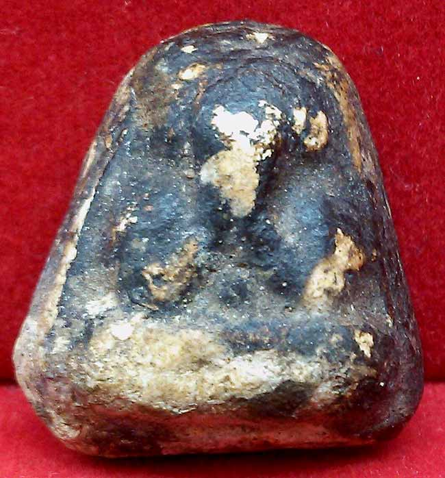 *ปิดตาอิติหลังแบบ ผงจุ่มรัก..ลป.เฮี้ยง วัดป่าฯ ชลบุรี*