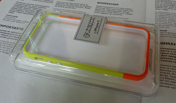 เคส iphone5 สีเขียวมะนาว-ส้ม สวยๆเลยครับ ครบชุดทั้งเคสทั้งกล่อง ได้มาไงก็ให้ไปหมดเลย