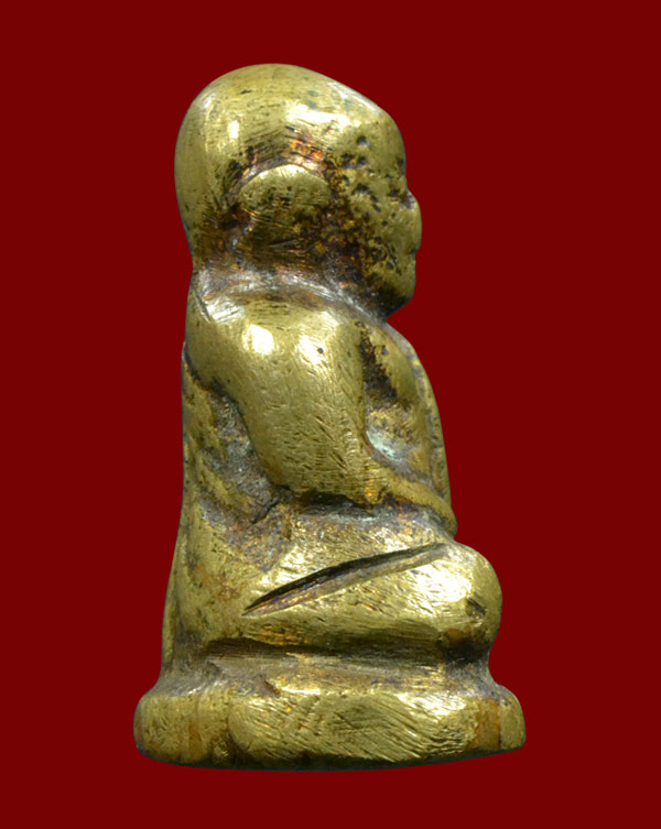 หลวงพ่อเงิน วัดห้วยเขน