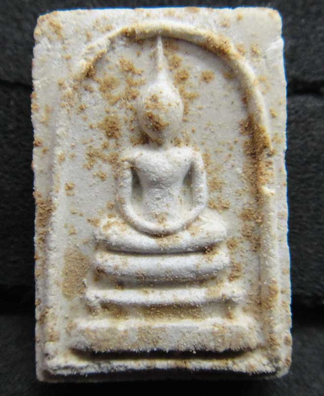 พระสมเด็จผาสุกเล็กเจ้าคุณนรฯ วัดเทพศิรินทร์ ปี 2513 เนื้อผง พร้อมกล่องเดิมจากวัด