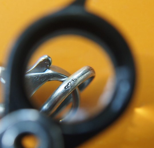 ้สร้อยข้อมือเงินลงยา สวยๆ ขนาดความยาว 7 นิ้ว