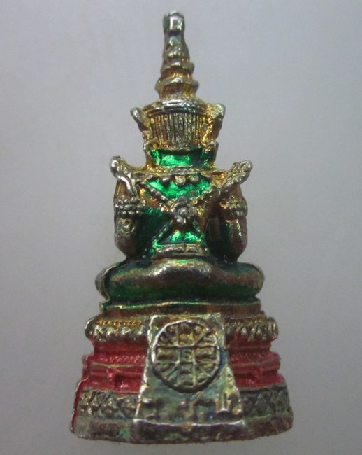 รูปหล่อพระแก้วมรกต ทรงเครื่องฤดูร้อน