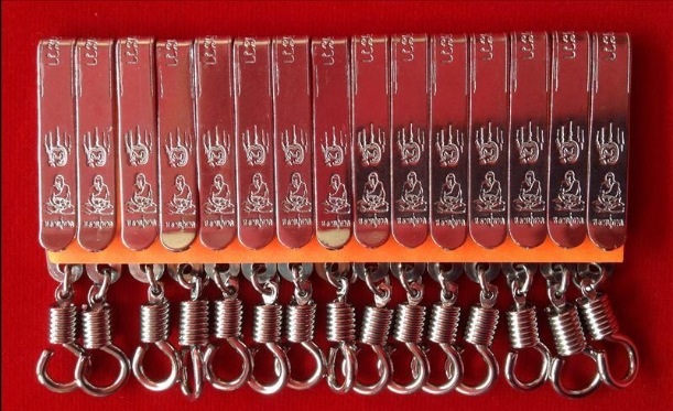 130@@แหนบ สแตนเลส 100 % 3 ลาย สวย ๆ 15 อัน @@@ของใหม่@@@@