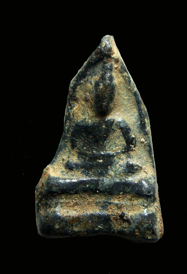 เชตุพนกรุหินตั้ง เนื้อตะกั่วสนิมแดง จ.สุโขทัย