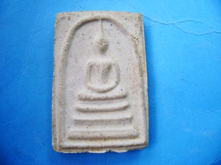 พระพุทธชินราชก้นตอกโค๊ต