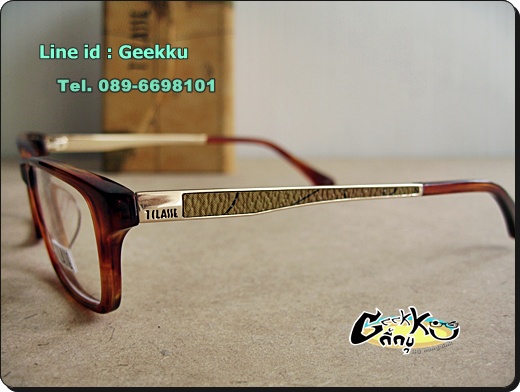 กรอบแว่นตา CLASSE วินเทจ (ของใหม่) สวยมากค่ะ ใครชอบแนวนี้จัดไปเลยค่ะ กรอบสีน้ำตาล ขาสีทองค่ะ