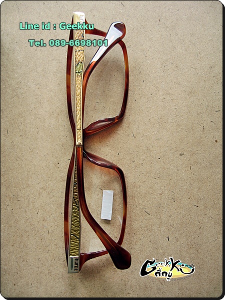 กรอบแว่นตา CLASSE วินเทจ (ของใหม่) สวยมากค่ะ ใครชอบแนวนี้จัดไปเลยค่ะ กรอบสีน้ำตาล ขาสีทองค่ะ