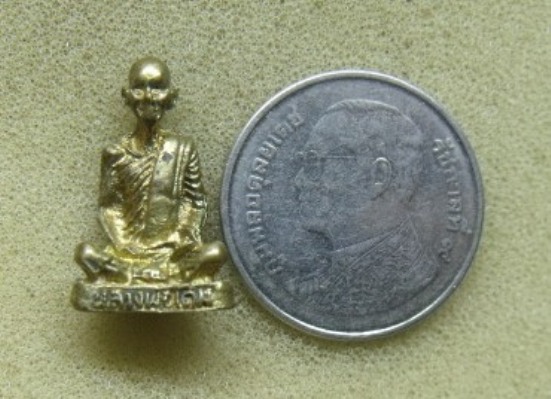 **วัดใจ**รูปหล่อ หลวงพ่อเดิม วัดหนองโพ พิมพ์เล็ก**สวยๆ เชิญชม 