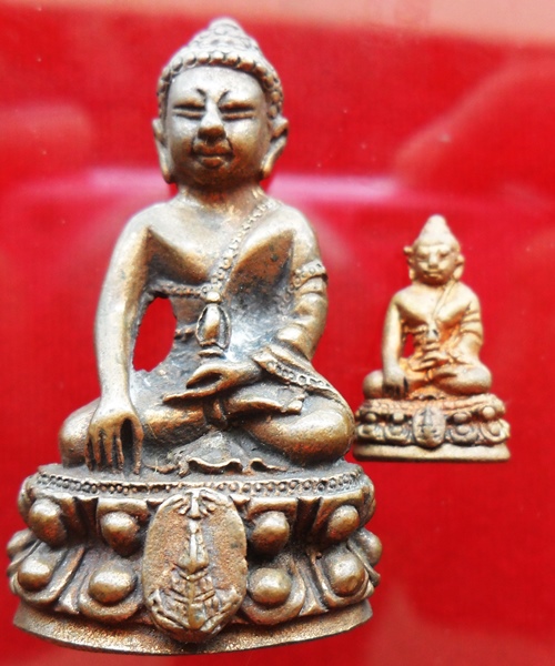 พระกริ่ง พระธาตุพนม เนื้อทองผสม รุ่นพระธาตุพนมบรมเจดีย์ ปี ๒๕๓๗