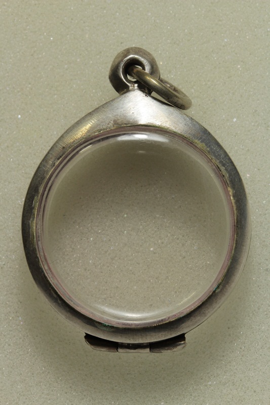 ตลับเงินทรงกลม ใส่พระตามขนาด