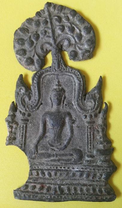 พระกรุวัดราชบูรณะ จ.อยุธยา เนื้อชินเงิน พิมพ์ซุ้มโพธิ์ใหญ่ ปรอดสวยมากครับ ดูง่าย