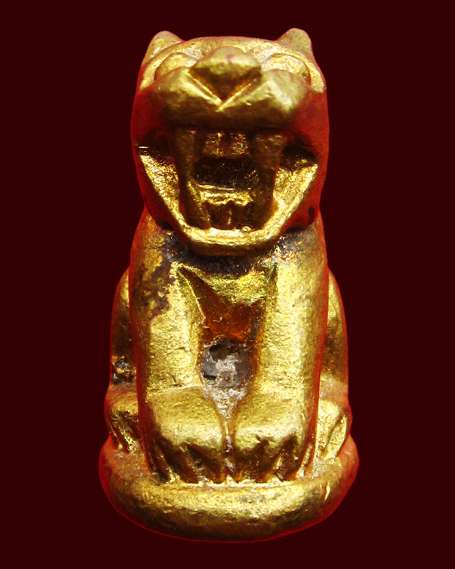 เสือเจ้าทรัพย์มหาเศรษฐี วัดประทุน หลวงปู่บัว วัดศรีบุรพาราม จ.ตราด ปลุกเสก เนื้อทองเหลือง