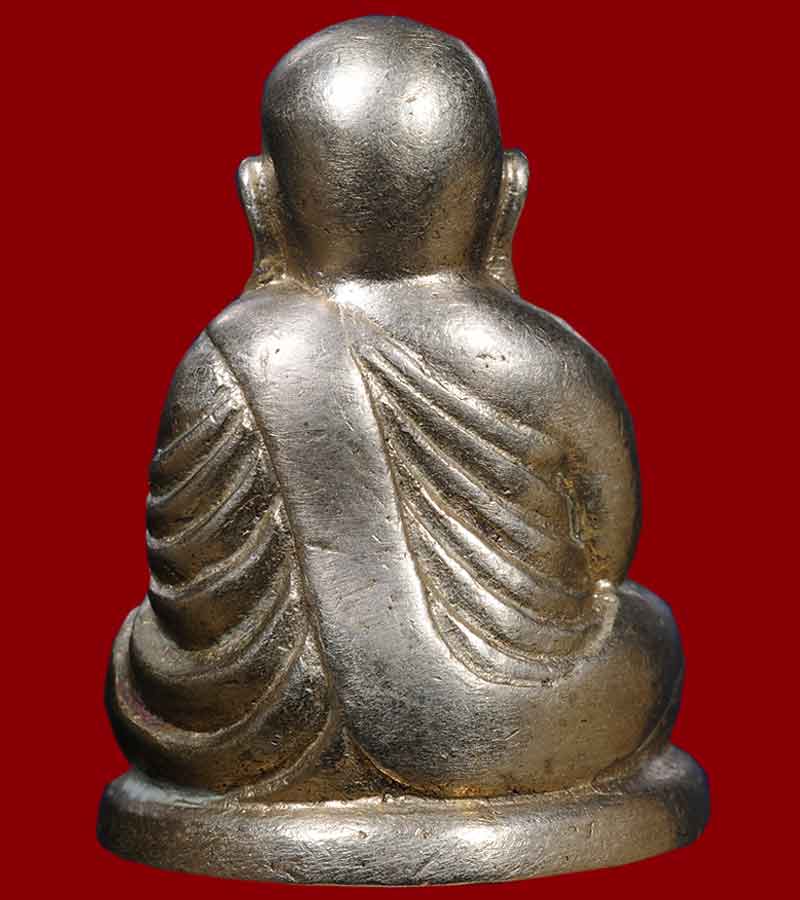 หลวงพ่อเงินวัดบางคลาน กองทุน 53 พิมพ์นิยม เนื้ออาปาก้า หมายเลข 20935