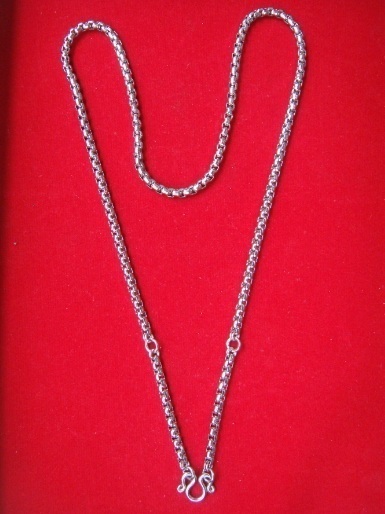 ++สร้อยสแตนเลส ลาย ผ่าหวายกลม 3 ห่วง เสริมห่วงคู่ ยาว 24นิ้ว+++