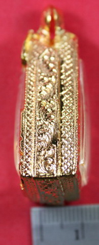 ตลับไมครอนทองเหลืองนางพญาพิมพ์เล็ก เปิดหลังของใหม่