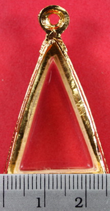 ตลับไมครอนทองเหลืองนางพญาพิมพ์เล็ก เปิดหลังของใหม่