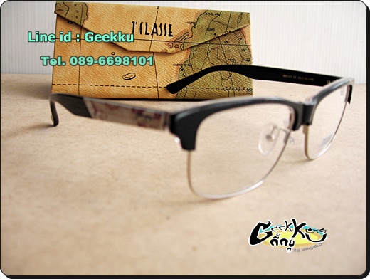 กรอบแว่นตา CLASSE (ของใหม่) สวยมากค่ะ ใครชอบแนวนี้จัดไปเลยค่ะ เอาไปตัดเลนส์สายตาได้ค่ะ 