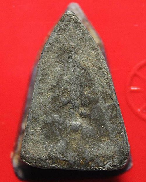 พระหลวงพ่อโต กรุแม่ลาการ้อง เนื้อชินตะกั่ว พิมพ์เล็ก จ.สิงห์บุรี