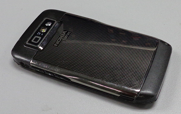 NOKIA E71 สุดหรูระดับตำนานอีกรุ่นของโนเกีย, มีกล่องและคู่มือเดิมด้วยครับ