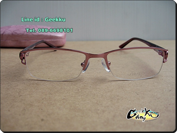 กรอบแว่นตา SHISEIDO ทรงครึ่งกรอบสีชมพู สวยหวานน่ารักมากค่ะ ขาสปริง เอาไปตัดเลนส์สายตาได้ค่ะ