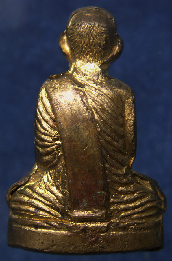 รูปเหมือนปั้มรุ่นแรก หลวงปู่มัง มังคโล วัดเทพกุญชร จ.ลพบุรี ตอกโค้ด