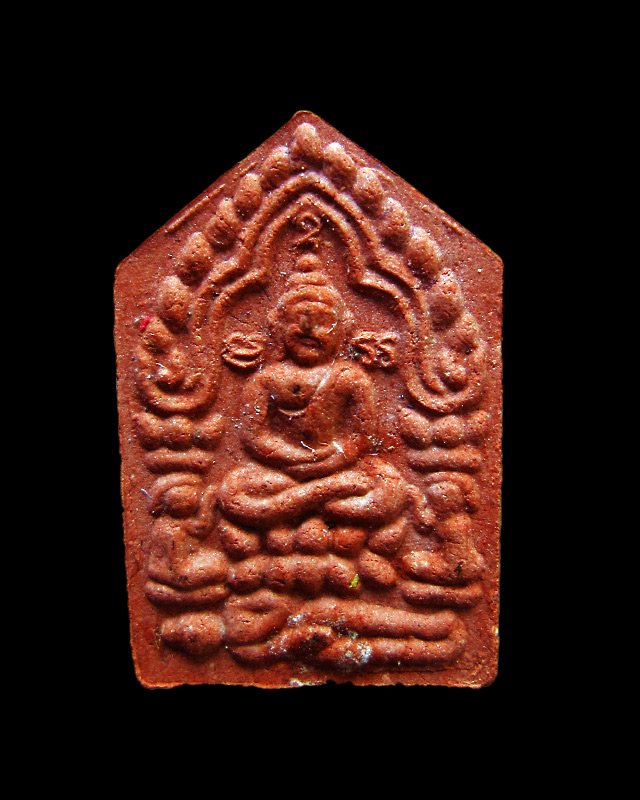 ขุนแผนเพชรบูรพา หลวงปู่บัว ถามโก วัดศรีบูรพาราม จ.ตราด เนื้อว่านสบู่เลือด พร้อมกล่องเดิม