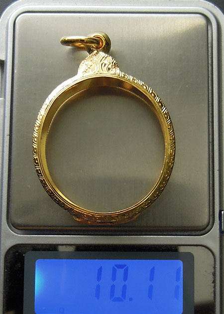 ตลับทองคำหัวเต่า มือ1ใส่ เหรียญรุ่น9 พระอาจารย์ฝั้น อาจาโร วัดป่าอุดมสมพร จ.สกลนคร น้ำหนัก10.11กรัม