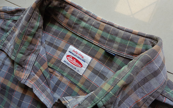 เสื้อ LEVI'S ของแท้ สวยๆครับ เบอร์ L