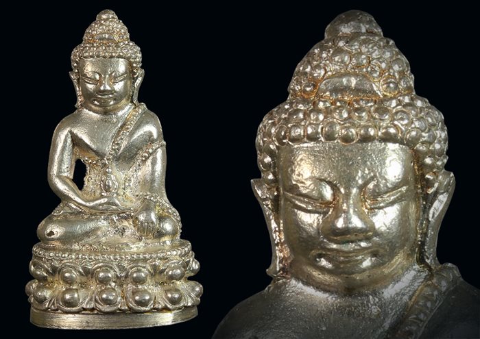 กริ่งชินบัญชร ญสส เพชรกลับ เนื้อเงิน ๒๑๒ องค์ดารา