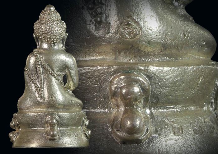 กริ่งชินบัญชร ญสส เพชรกลับ เนื้อเงิน ๒๑๒ องค์ดารา