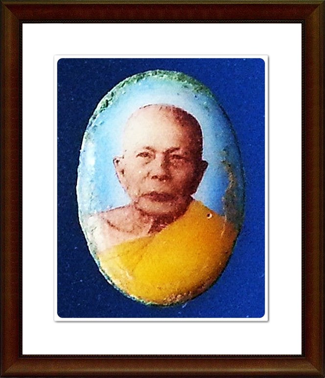 ล็อคเก็ต หลวงพ่อแดง วัดเขาบันไดอิฐ จ.เพชรบุรี 